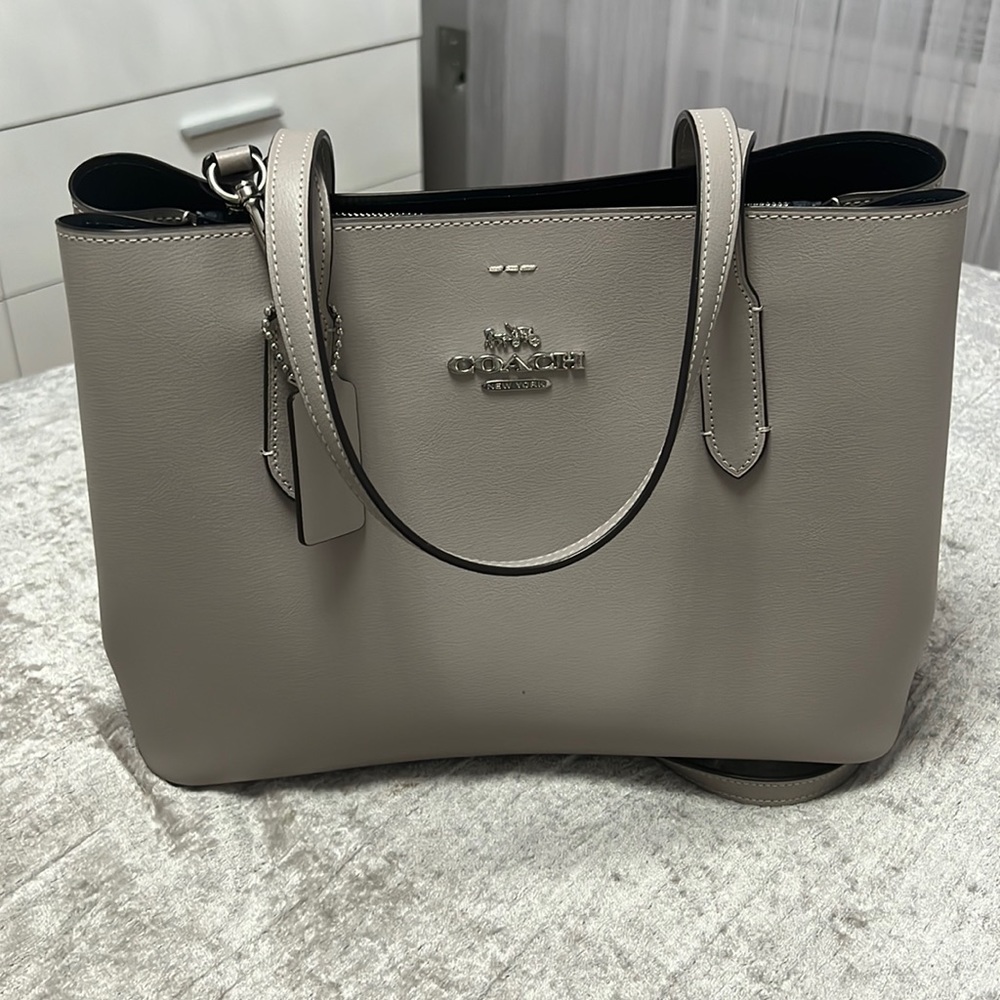 brand new coach bag